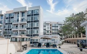 Elizabeth Golf Apartment By Link
